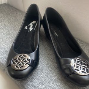 Wedged flats